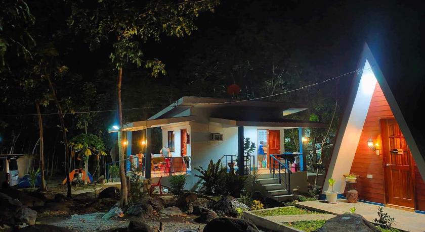 Camp Asgard by Camiguin Viajeros House Rentals